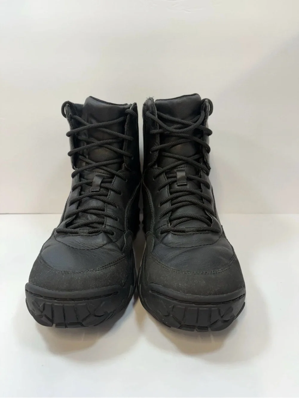 Oakley rugged boots